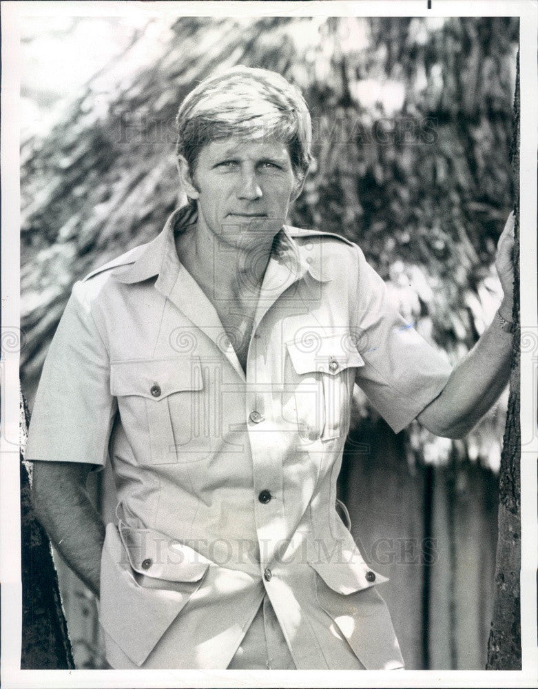 1974 Hollywood Actor Gary Collins on TV Show Born Free Press Photo - Historic Images