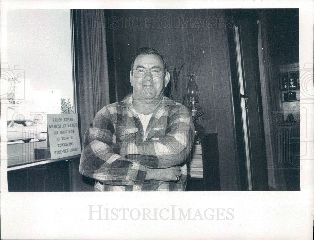 1972 Eastern Charlotte County, Florida Fire Chief Eddie Colwell Press Photo - Historic Images
