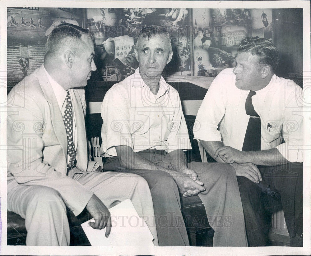 1953 Ecorse Township, Michigan Police Chief Galloway, Det Karl Lutz Press Photo - Historic Images