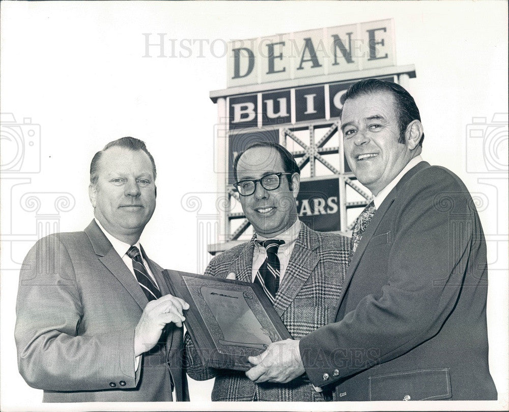 1972 Denver, Colorado Deane Buick President Dick Deane Press Photo - Historic Images