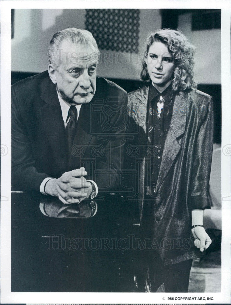 1986 Hollywood Actors Melissa Gilbert &amp; George C Scott in Choices Press Photo - Historic Images