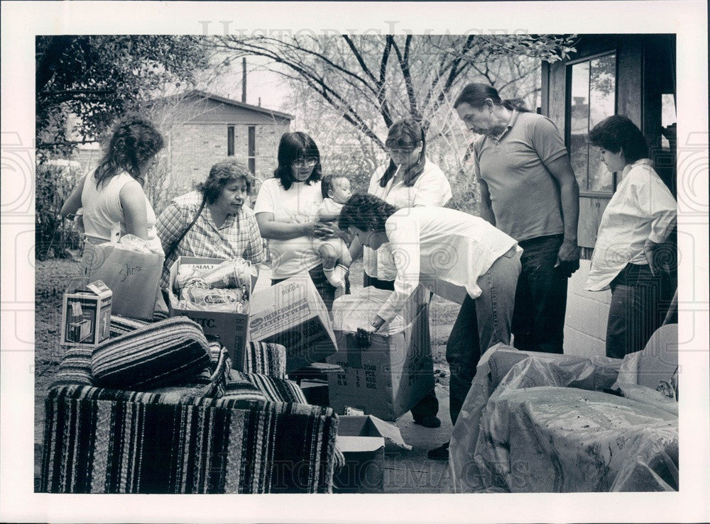 1986 Denver, CO Tiyospaye Indian Crisis Center, Walter Littlemoon Press Photo - Historic Images