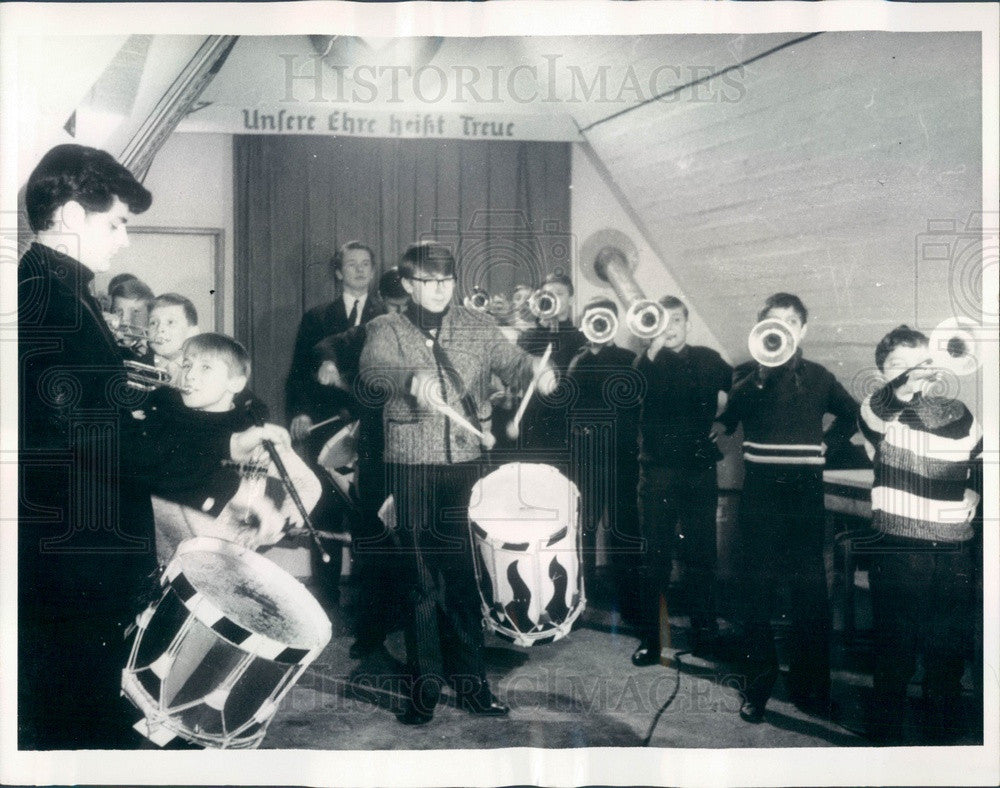 1966 Luebeck, Germany Eagles Youth Movement Members Press Photo - Historic Images