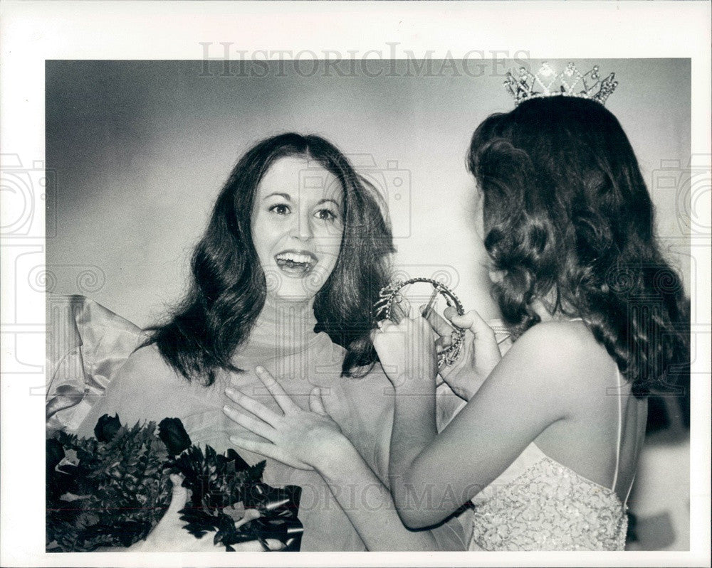 1979 Miss Pasco County, Florida Leigh Ann Edwards & Debby Bacon Press Photo - Historic Images