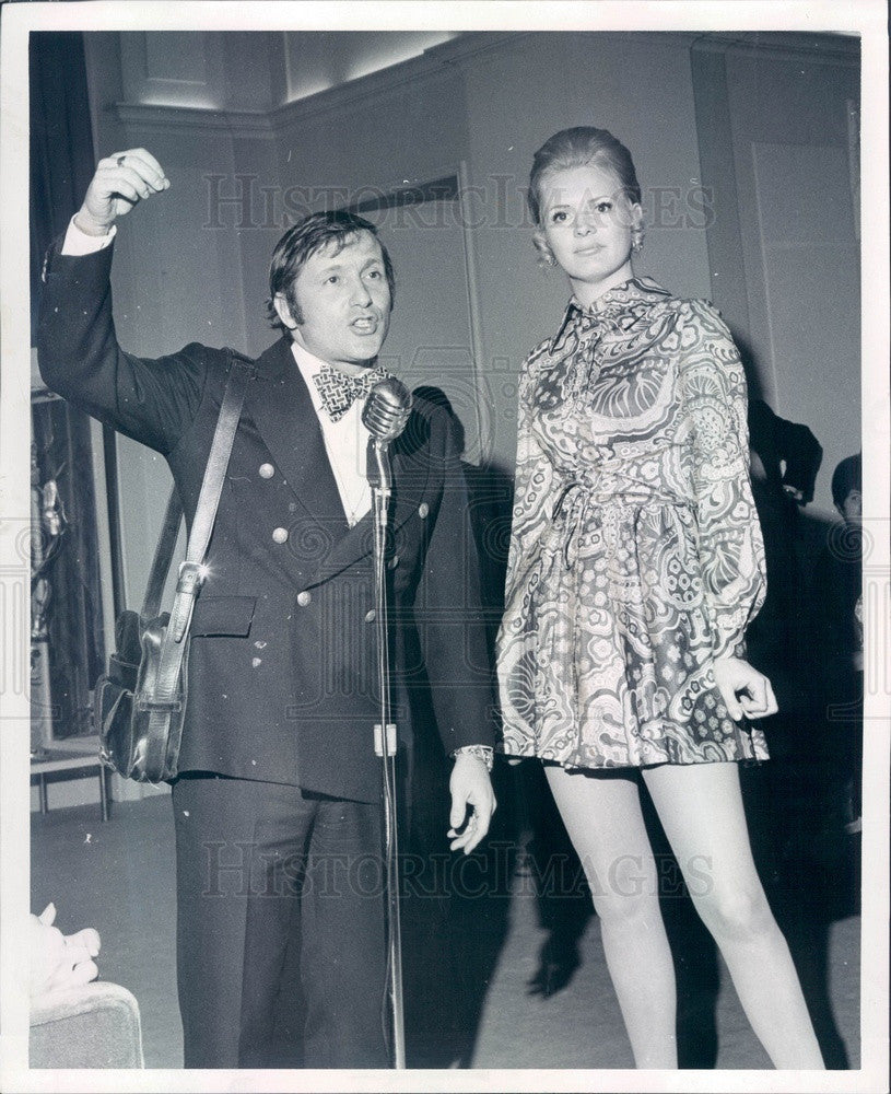 1970 Fashion Designer Stan Herman Press Photo - Historic Images