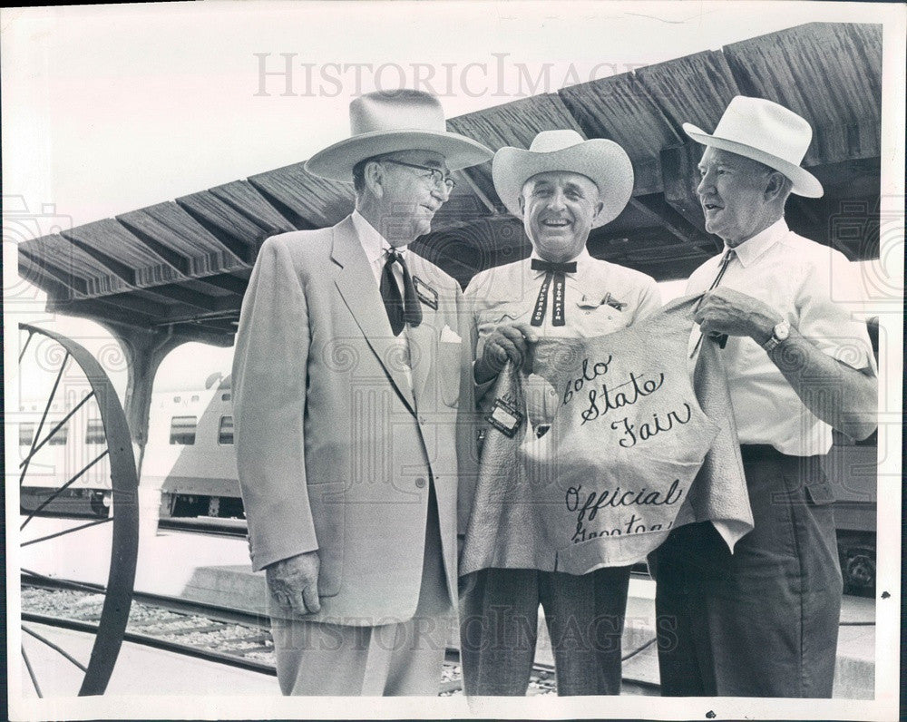 1964 Colorado, Denver Post President E. Ray Campbell, Clyde Fugate Press Photo - Historic Images