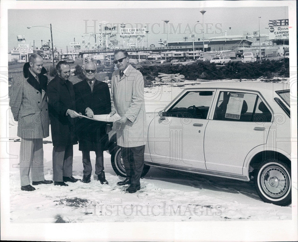 1971 Denver, CO Toyota Dealer Nate Burt, Curt Saack, Lloyd Chavez Press Photo - Historic Images