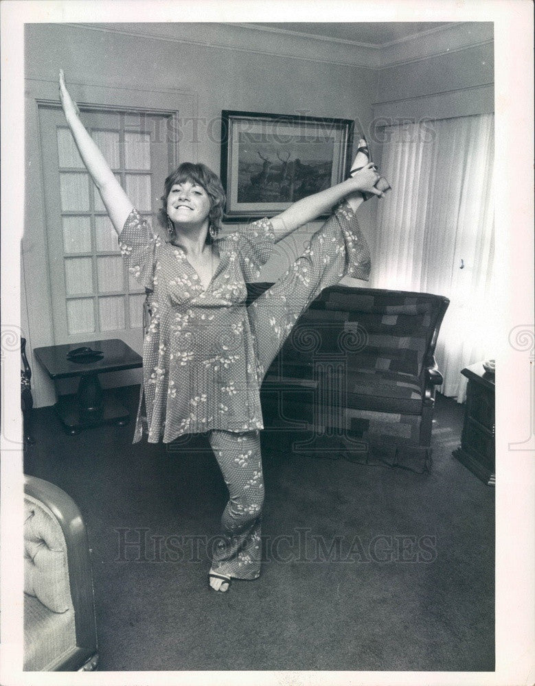 1971 Florida, Walt Disney World Dancer Shelley Bryant Press Photo - Historic Images