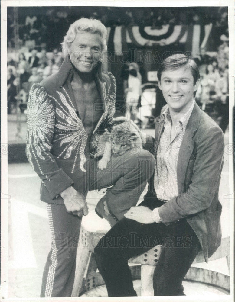 1982 Ringling Bros Trainer Gebel-Williams & Actor Richard Thomas Press Photo - Historic Images