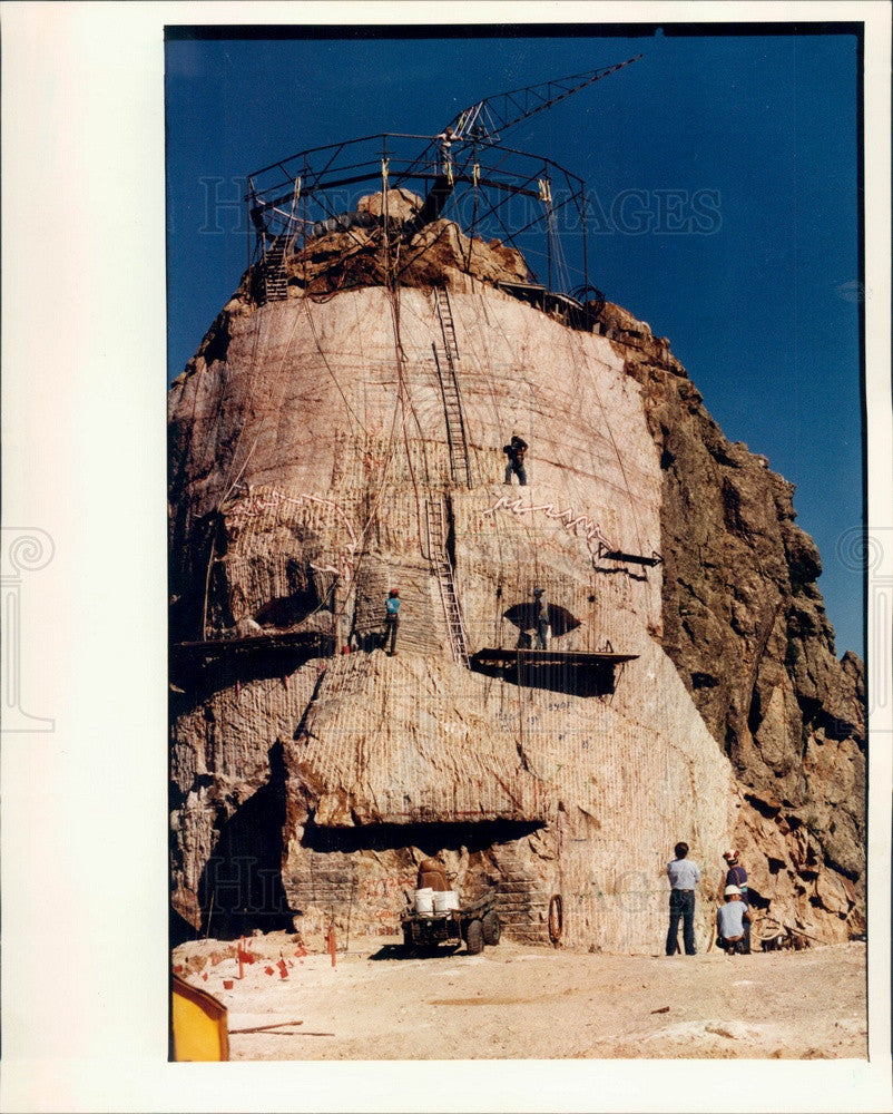 1991 South Dakota, Crazy Horse Memorial Construction Press Photo - Historic Images