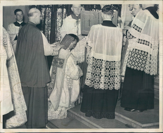 1938 Detroit, MI Auxiliary Bishop Stephen Woznicki Consecration Press Photo - Historic Images