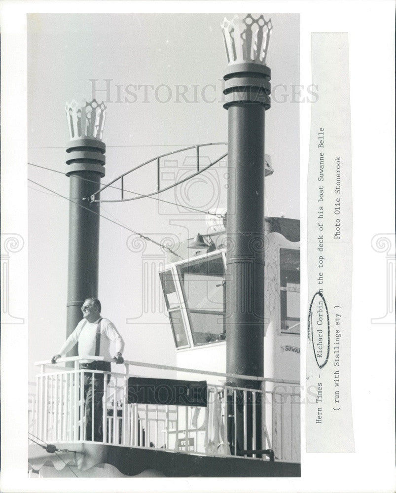 Undated Hern, Florida Richard Corbin on his Boat Suwanne Belle Press Photo - Historic Images