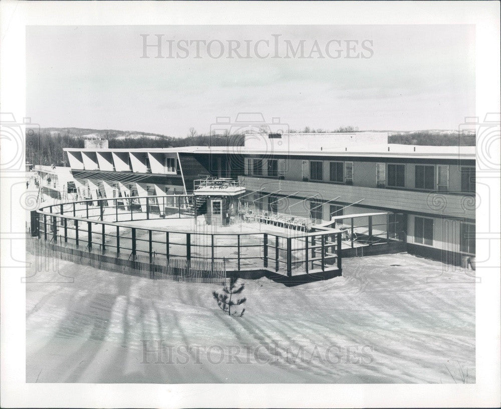 1954 Michigan, Boyne Mtn Ski Lodge Press Photo - Historic Images