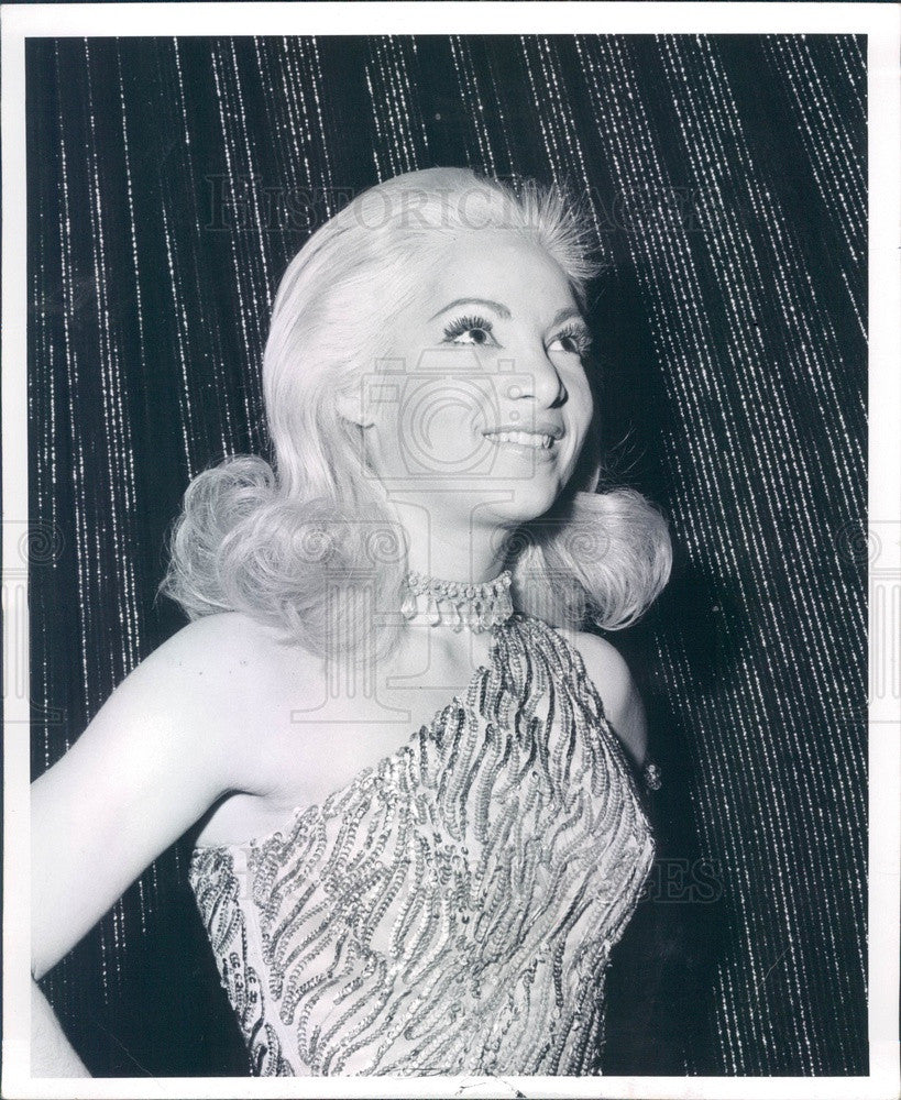 1970 Ice Skater Pepe Press Photo - Historic Images