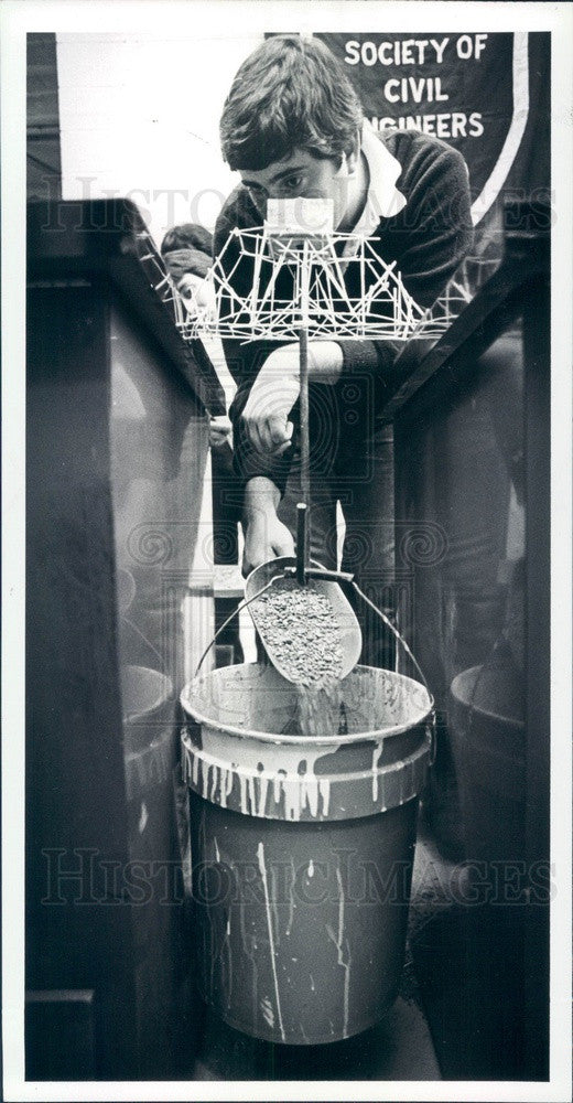 1983 University of Detroit Toothpick Bridge Building Contest Press Photo - Historic Images