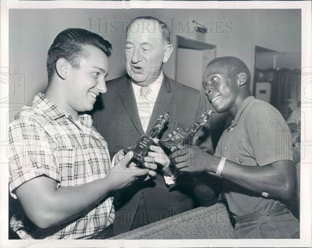 1960 Chicago, Illinois Old Town Boys Club Chairman David Meyers Press Photo - Historic Images