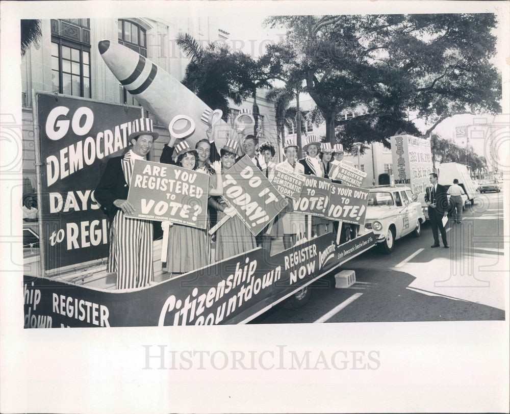 1964 St Petersburg, Florida Voter Registration Caravan Press Photo - Historic Images