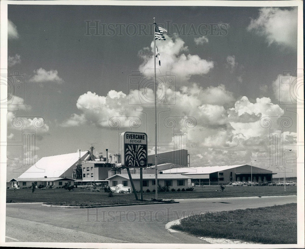 1965 Clewiston, Florida Everglades Sugar Refinery Plant Press Photo - Historic Images