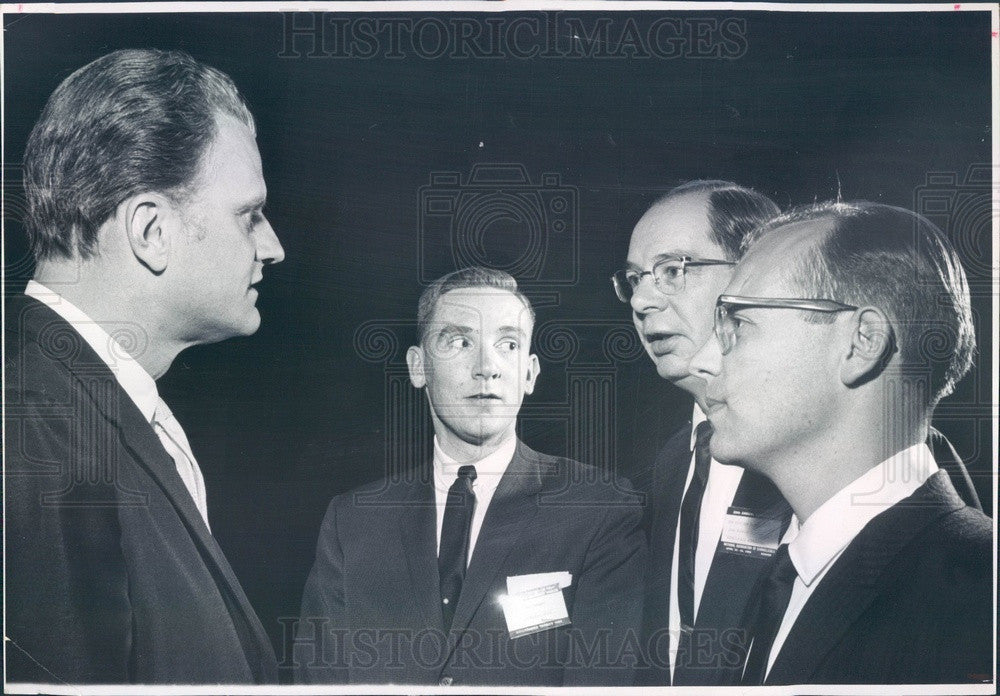 1962 Evangelist Rev. Dr. Billy Graham &amp; Ministers David Chesebrough Press Photo - Historic Images
