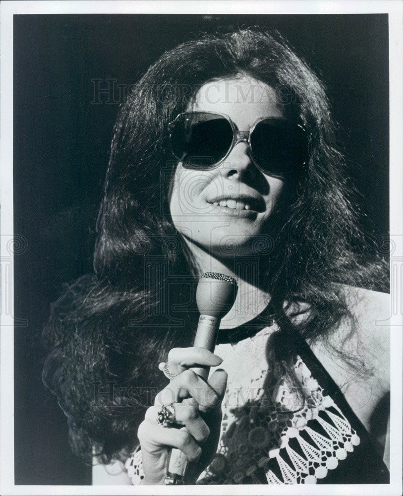 1981 Blind Singer/Song-Writer Karen Karsh Press Photo - Historic Images