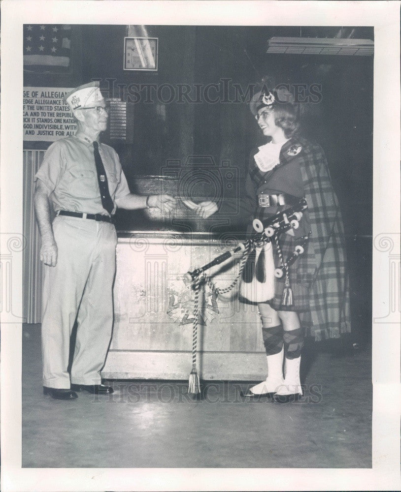 1964 Dunedin FL Pipe & Drum Corp Tina Lindberg & James Sullivan, VFW Press Photo - Historic Images