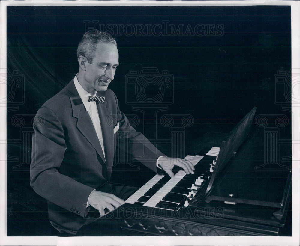 1955 Denver, Colorado Station KLZ Piano Man Art Gow Press Photo - Historic Images