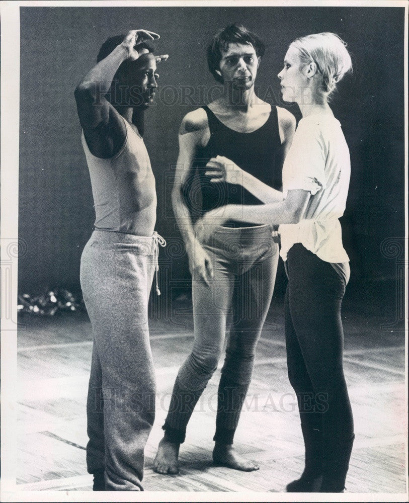1968 Nikolais Dance Theater, American Contemporary Dancers Press Photo - Historic Images
