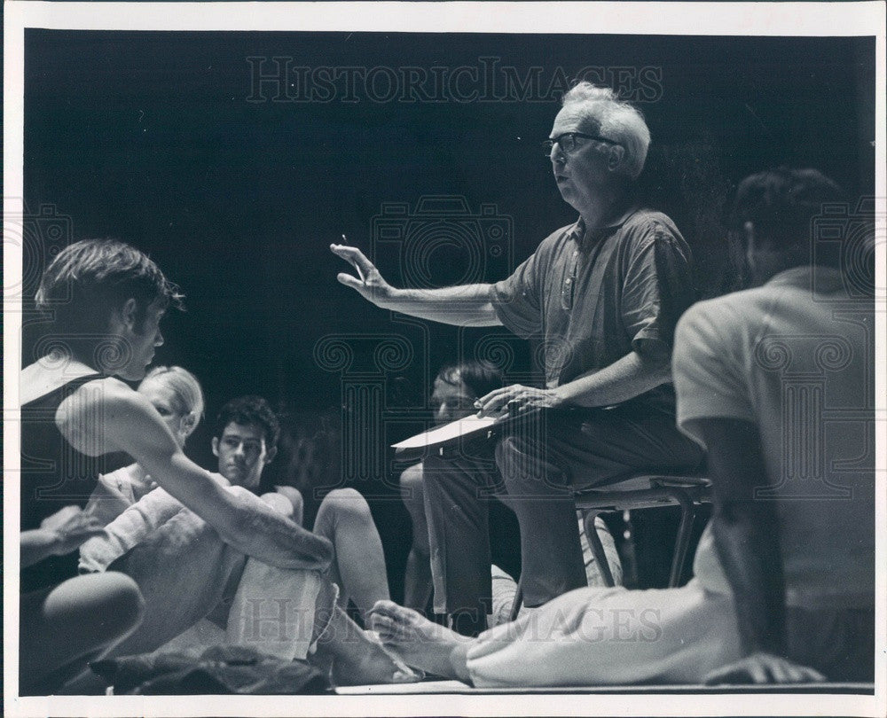 1968 Choreographer Alwin Nikolais & Nikolais Dance Theater Dancers Press Photo - Historic Images