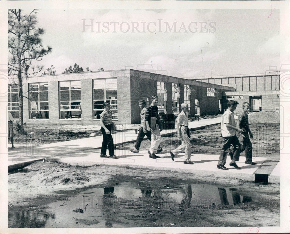 1960 Florida, Pinellas Park Jr High School Construction Press Photo - Historic Images