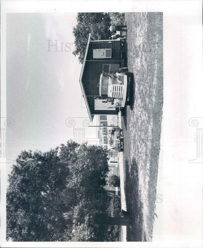 1980 St Petersburg, FL Portable Classroom Being Moved at North Shore Press Photo - Historic Images