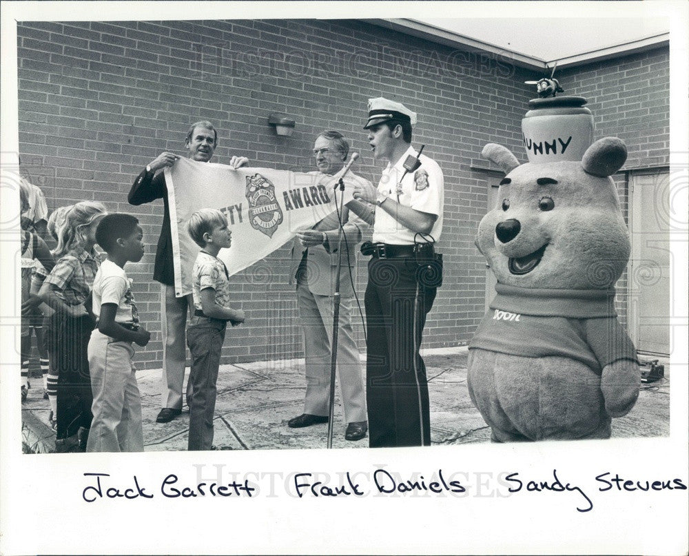 1979 Clearwater, FL Police Chief Frank Daniels, Officer Friendly Press Photo - Historic Images