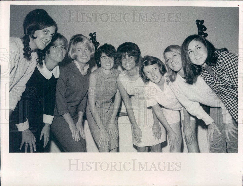 1967 Florida, Miss Seminole Contestants Press Photo - Historic Images
