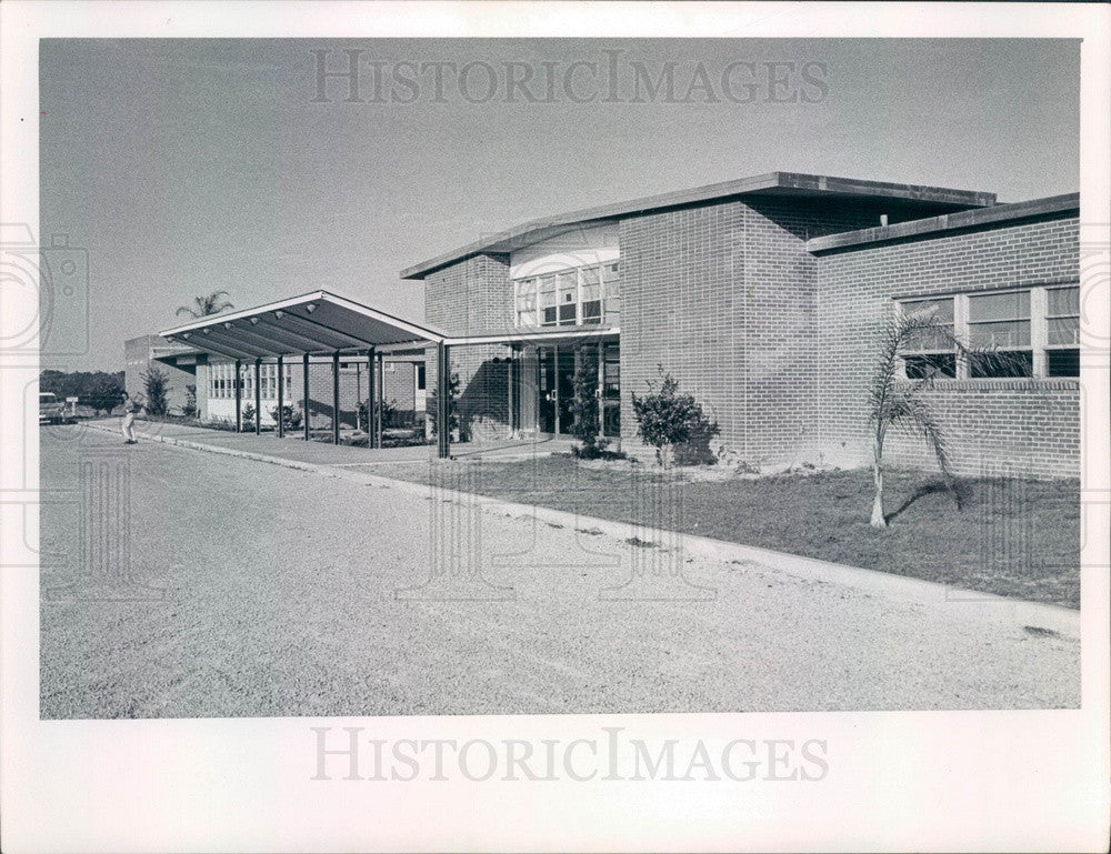 1965 St Petersburg, Florida Ridgecrest Elementary School Press Photo - Historic Images