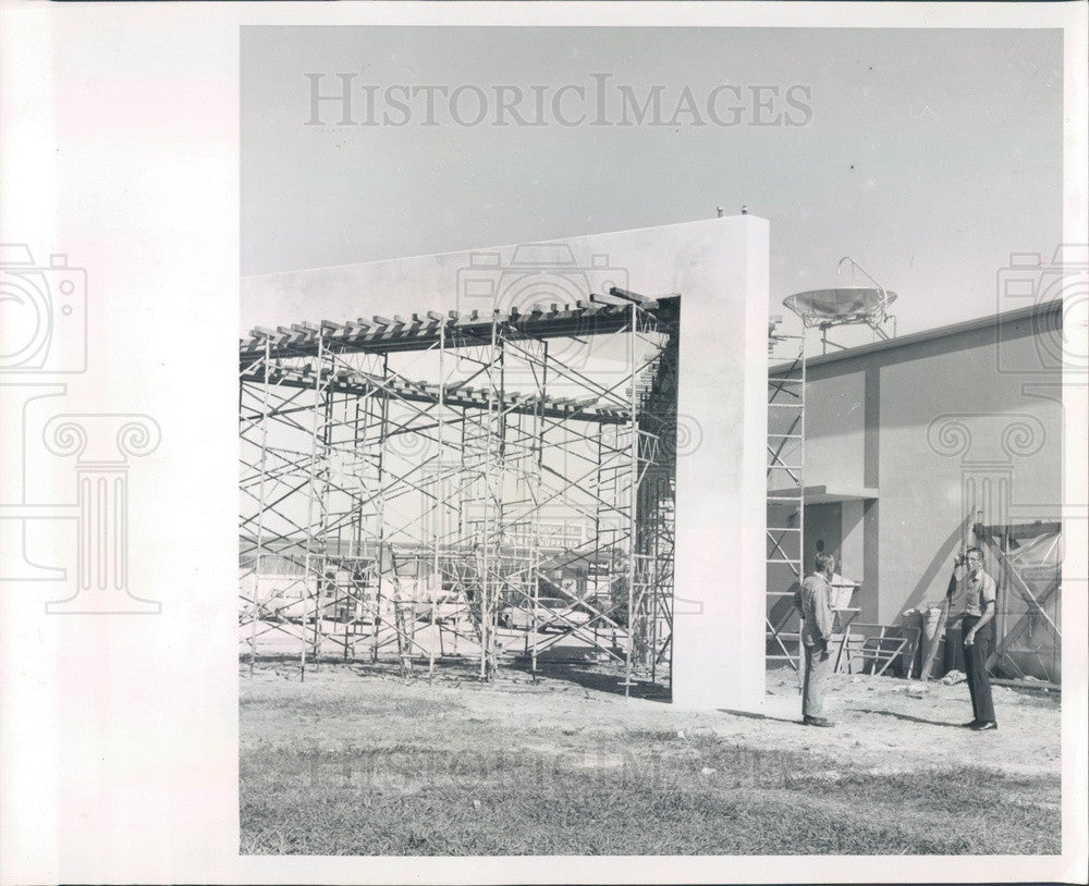 1962 Port Charlotte, FL Inter-County Telephone Tower Construction Press Photo - Historic Images