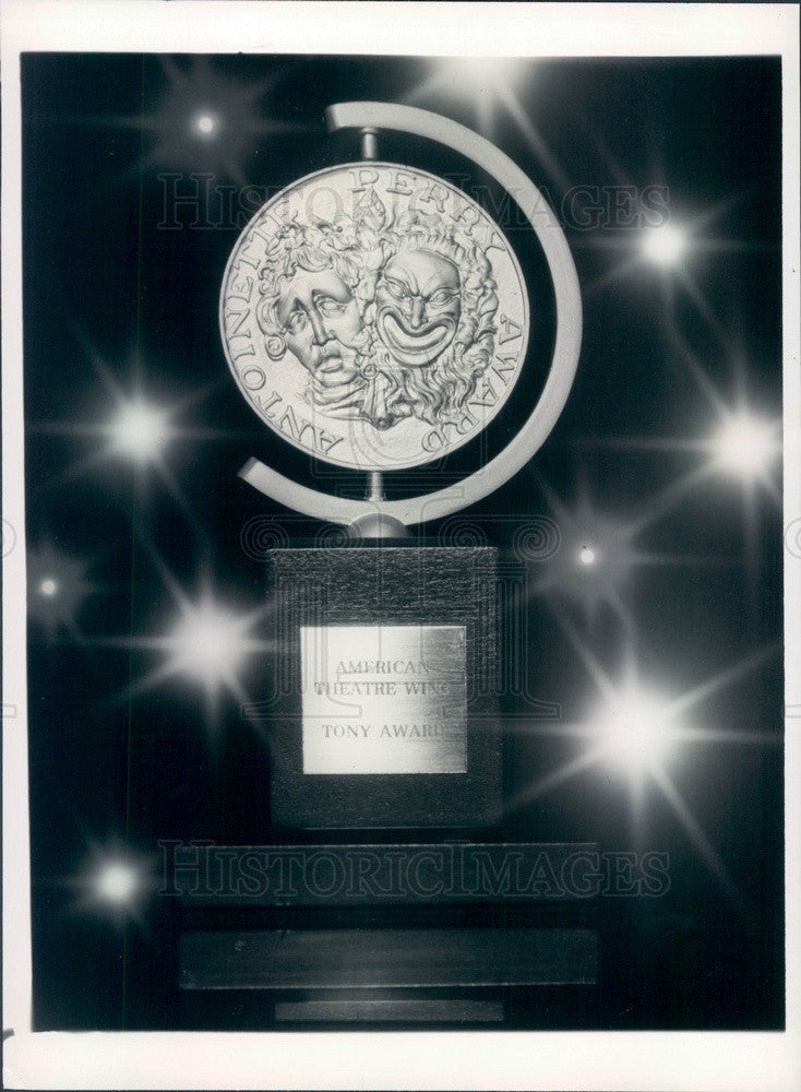 1983 Tony Award Statuette Press Photo - Historic Images