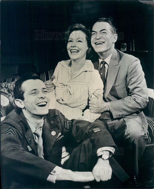1965 Actors Maureen O'Sullivan, Walter McGinn, Chester Morris Press Photo - Historic Images