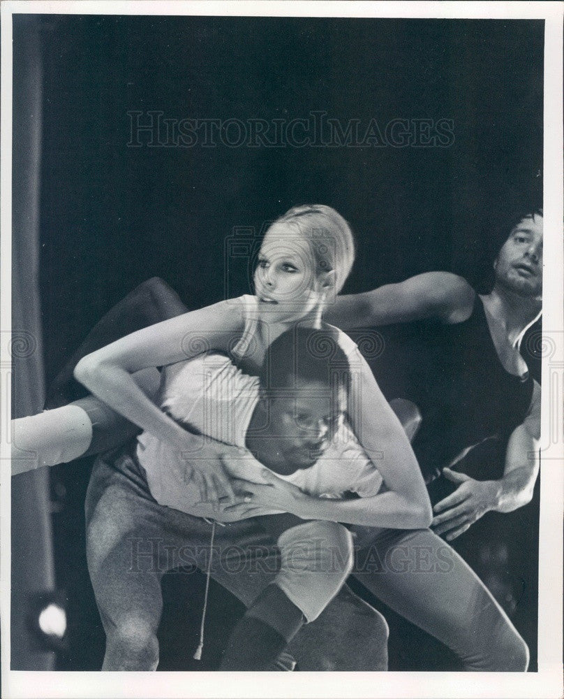 1968 Nikolais Dance Theater, American Contemporary Dancers Press Photo - Historic Images