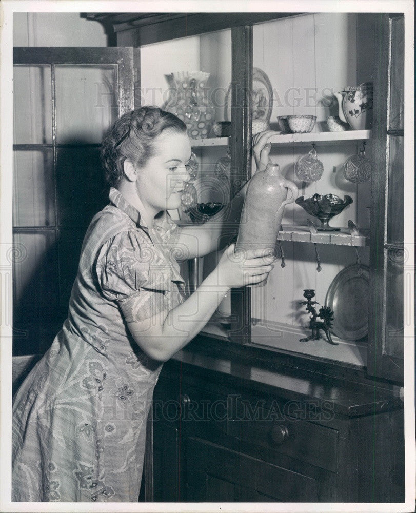 1939 Detroit, Michigan Writer Ruth Lininger Press Photo - Historic Images