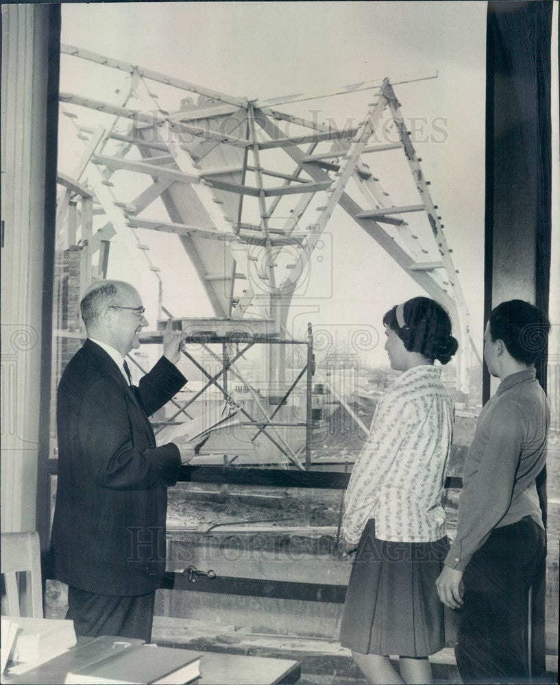 1965 Chicago IL Rolling Meadows Community Church Sanctuary Framework Press Photo - Historic Images