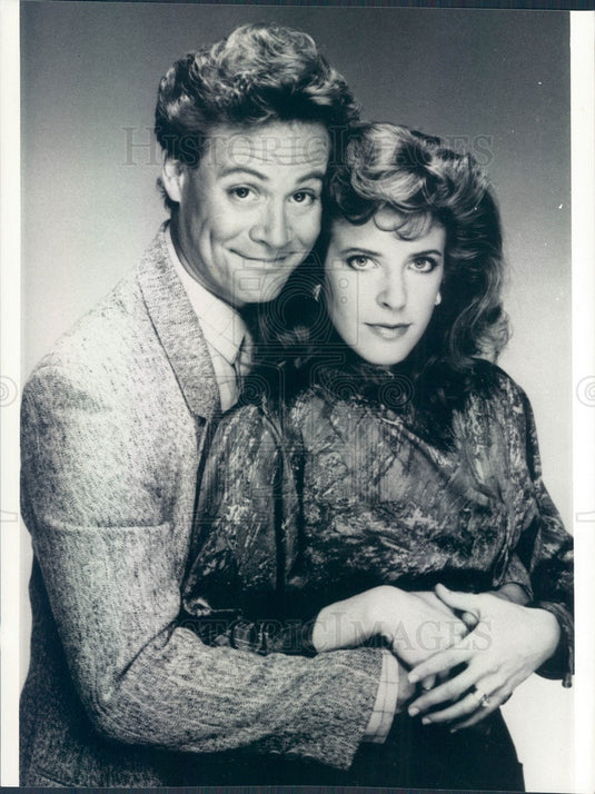 1987 Hollywood Actors Chris Lemmon & Alison LaPlaca Press Photo - Historic Images