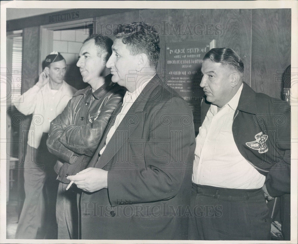 1954 Detroit, Michigan Labor Union Official Victor Zuzik Press Photo - Historic Images