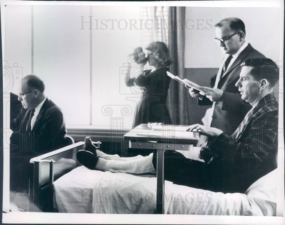 1962 New Hampshire Governor Wesley Powell & Aide Robert Rhodes Press Photo - Historic Images