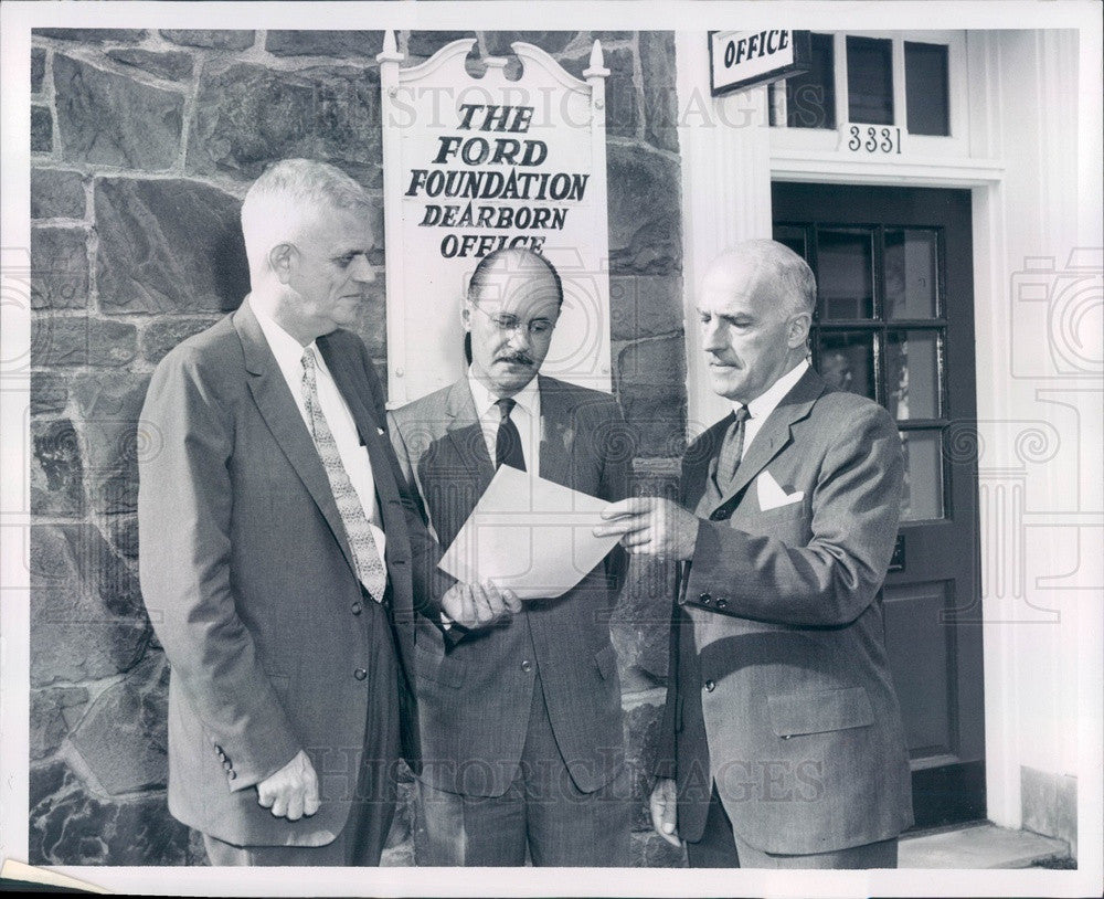 1959 Detroit, Michigan Ford Foundation President Henry Heald Press Photo - Historic Images