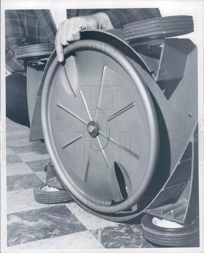 1965 Saf-T-Disk for Lawnmowers Press Photo - Historic Images