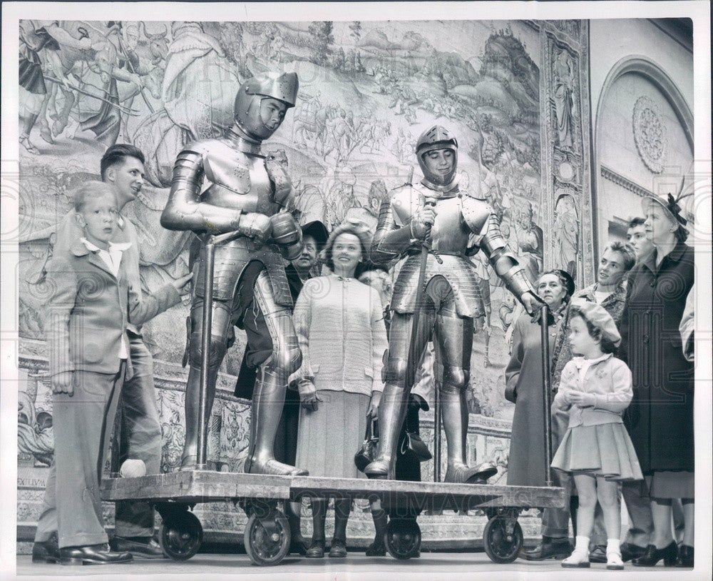 1950 San Francisco Art Museum, Knights In Shining Armor Press Photo - Historic Images