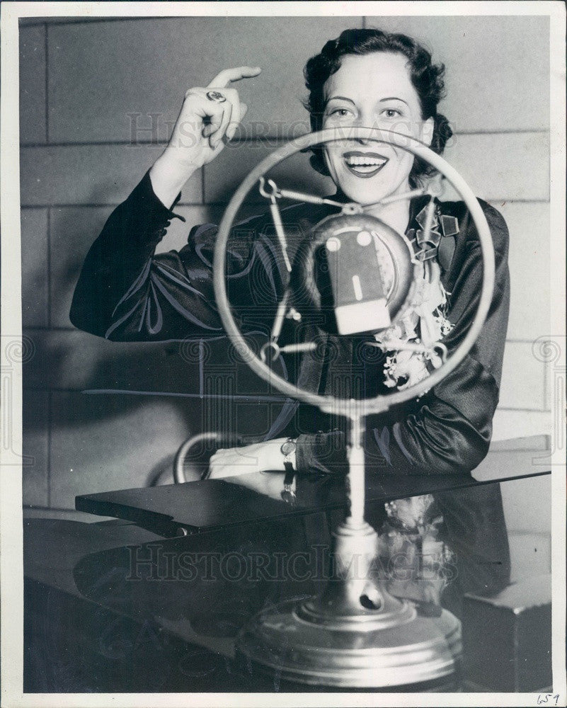 1934 Radio Actress & Singer Irene Beasley Press Photo - Historic Images