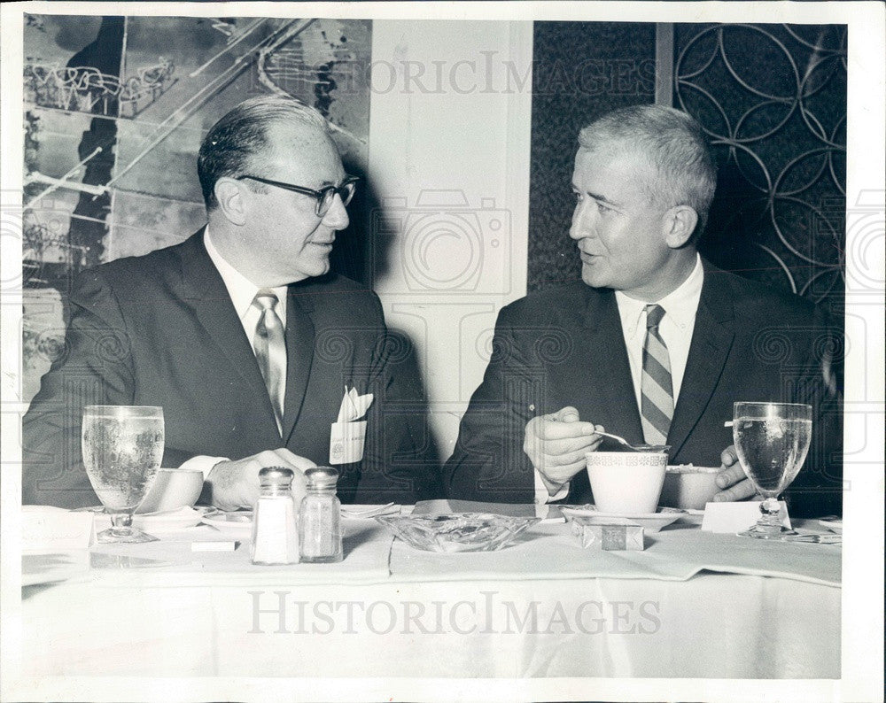 1964 Chicago Life Insurance &amp; Trust Council President Stuart Monroe Press Photo - Historic Images