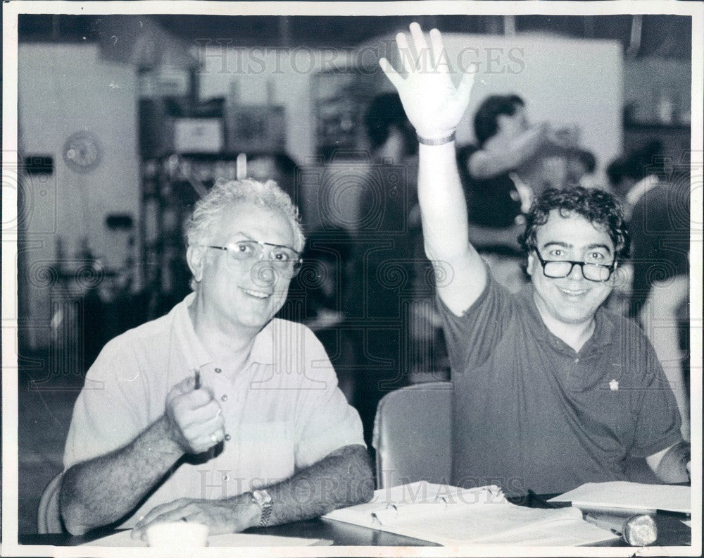 Undated Summit, IL Candlelight Dinner Playhouse Founder Wm Pullinsi Press Photo - Historic Images