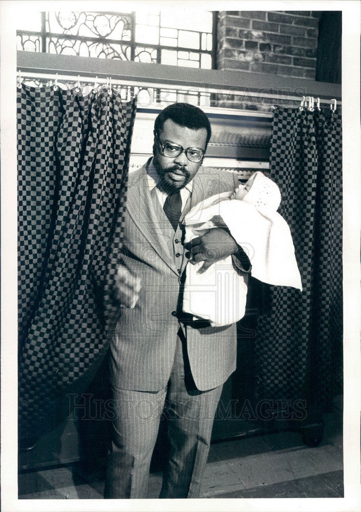 1979 Chicago, IL Mayoral Candidate Andrew Pulley, Socialist Workers Press Photo - Historic Images