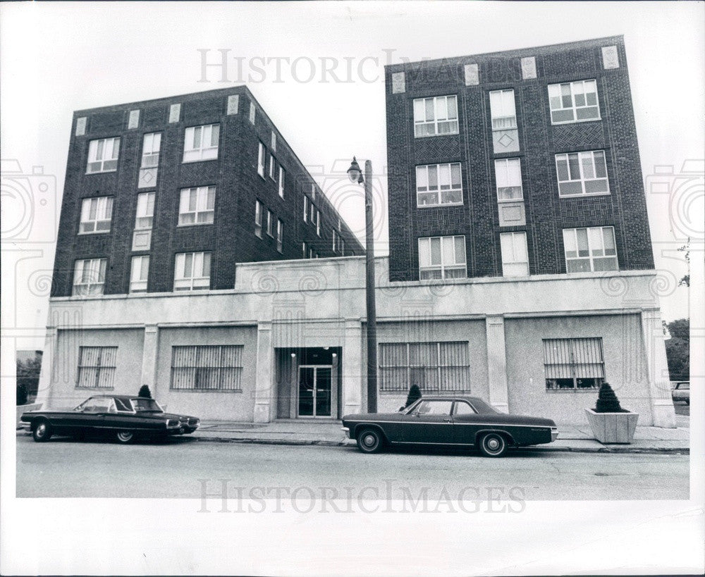 1974 Detroit, Michigan Field Avenue Apartments Press Photo - Historic Images